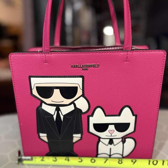 Karl Lagerfeld pink double-handled./ crossbody handbag with likeness charicature - Picture 8 of 10